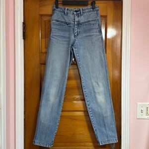 Vintage Bern Conrad Light Blue Wash High Waisted Jeans Women’s US 26 Waist